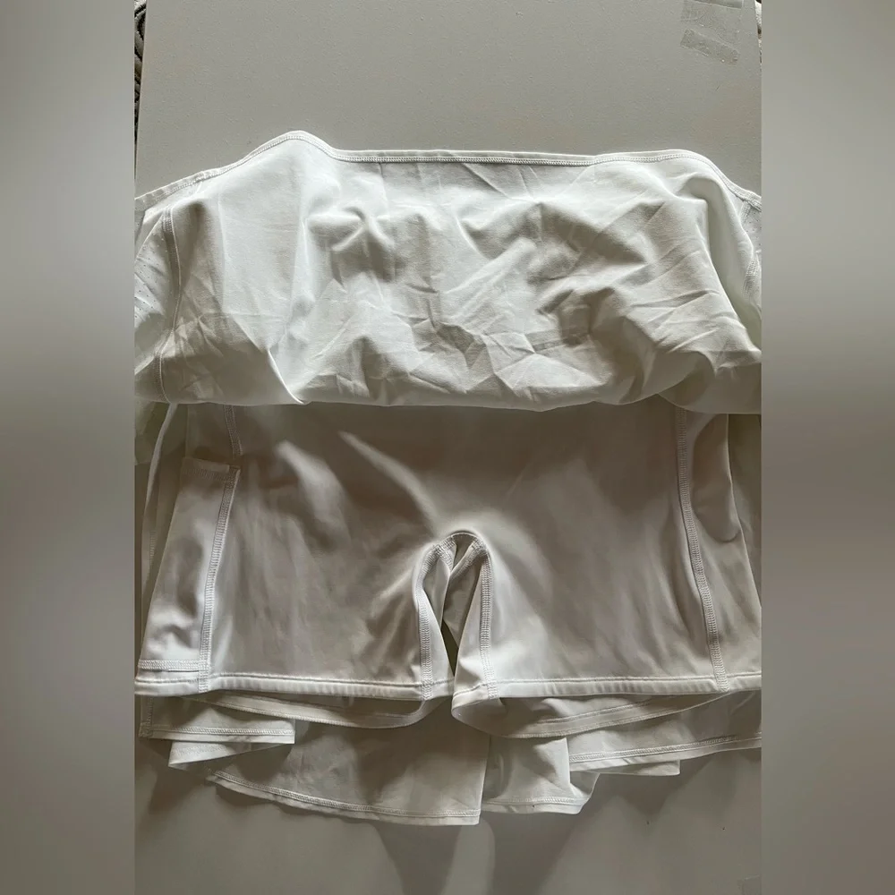 -SPANX white Get Moving Skort UPF 50 + sun protection, interior pocket, size XL
